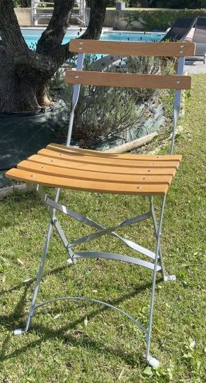 chaise-square